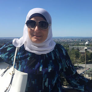 Meet your Posher, Souha